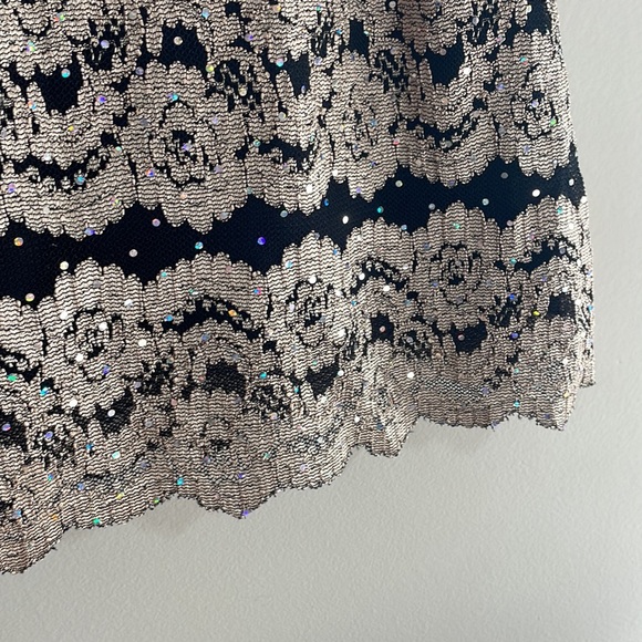 Dress Barn High Neck Sparkly Sleeveless Top - Picture 4 of 4